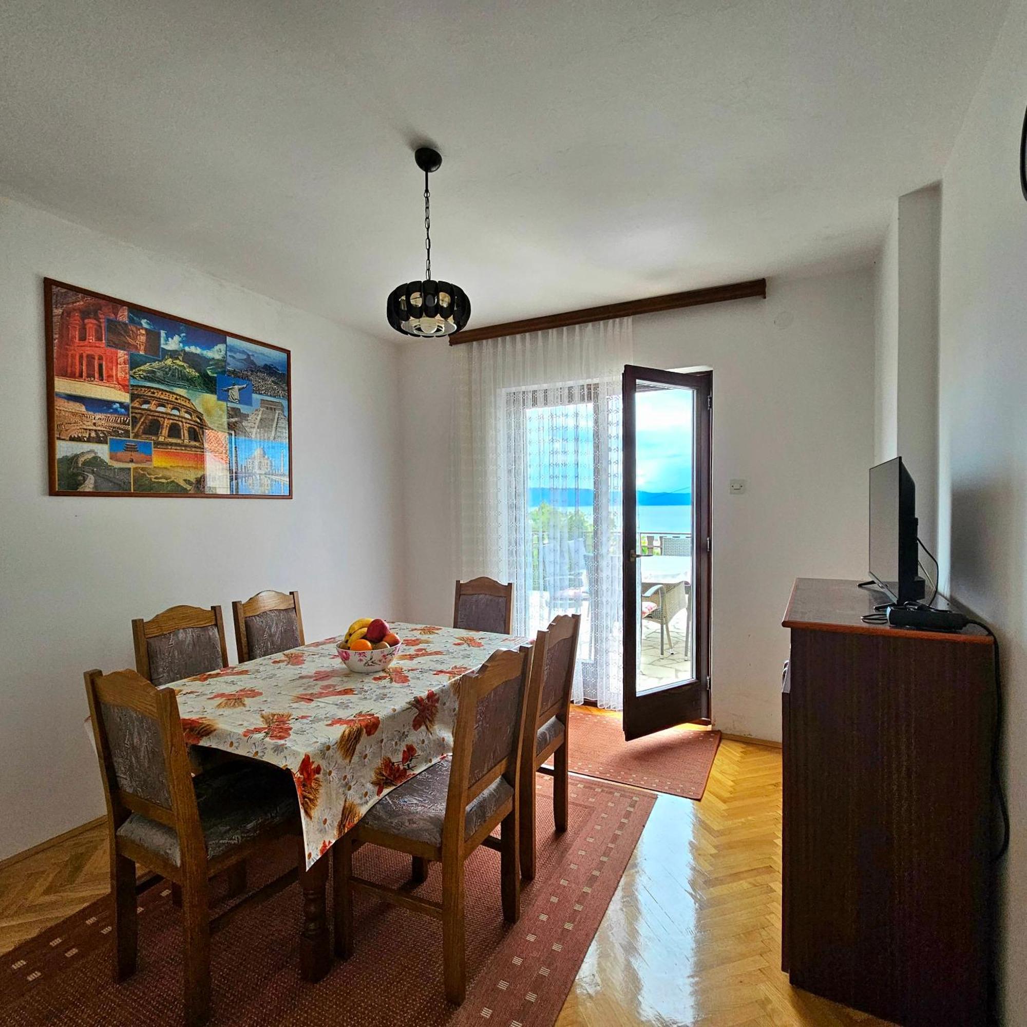 Apartman Agava Njivice Exterior photo